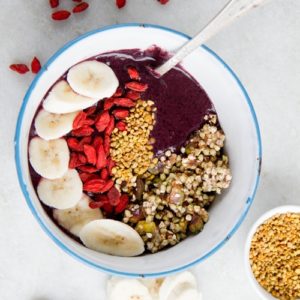 Overhead shot of an acai bowl ready to enjoy