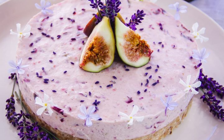 Lavender Cake with fresh figs on top