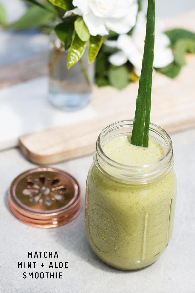 Matcha Mint Aloe Smoothie