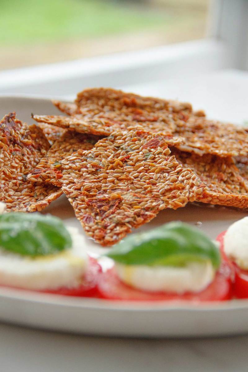 Raw Sun Dried Tomato Crackers with 'Mozzarella' - Vegan