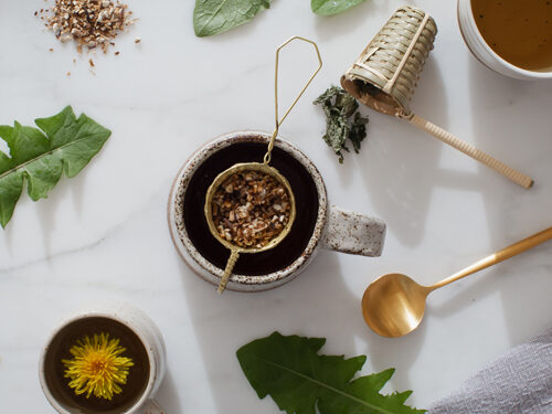 https://ascensionkitchen.com/wp-content/uploads/2022/07/how-to-make-dandelion-tea-R-500x375.jpg